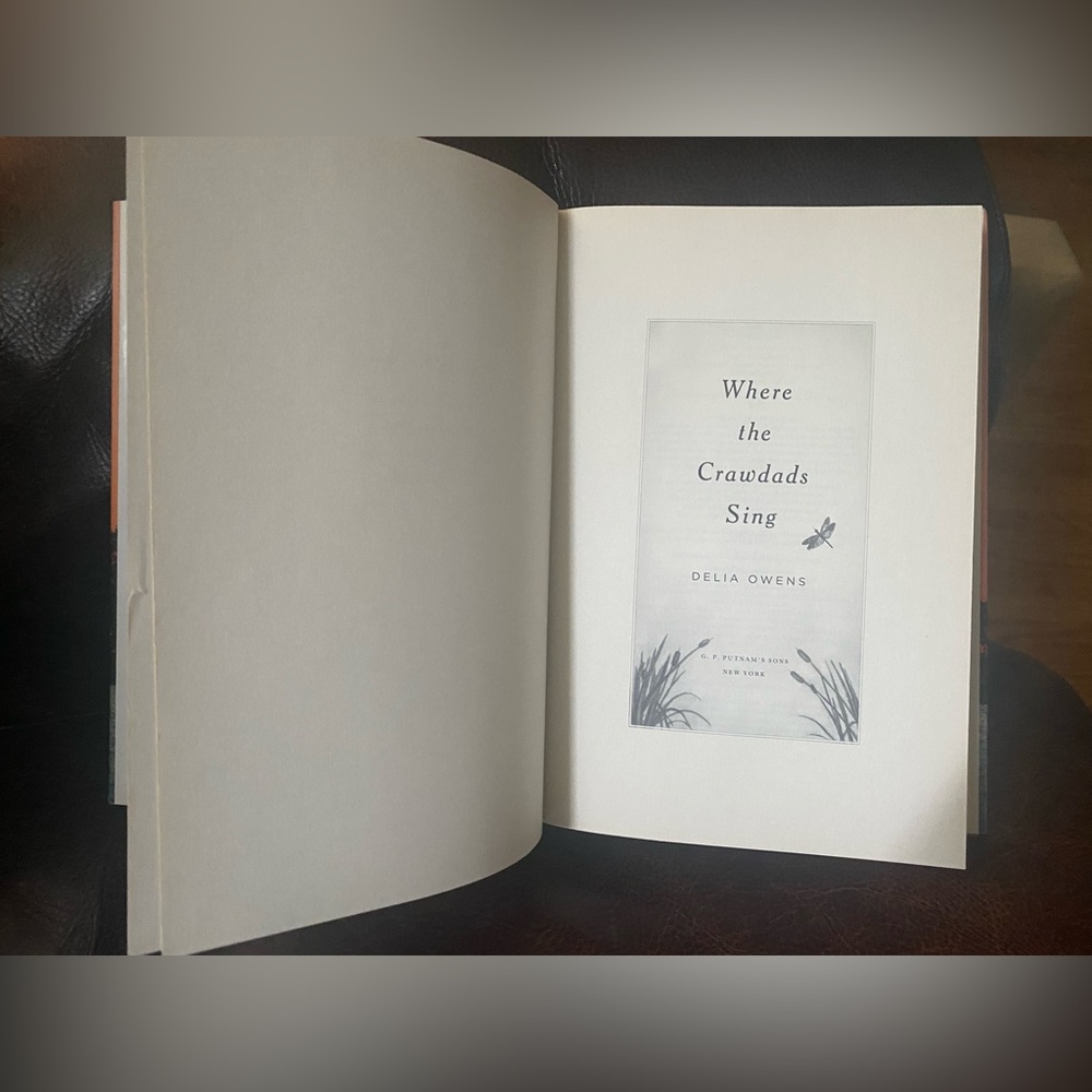 Where The Crawdads Sing by Delia Owens Book! - Picture 3 of 3